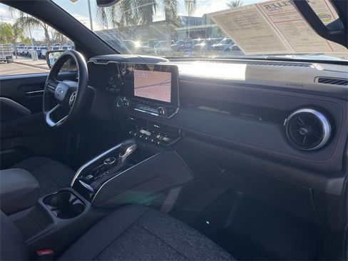 Used 2024 Chevrolet Colorado Z71 w/ Z71 Convenience Package 2 image 29