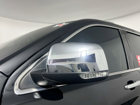 Used 2019 Jeep Grand Cherokee Limited w/ Luxury Group II image 12