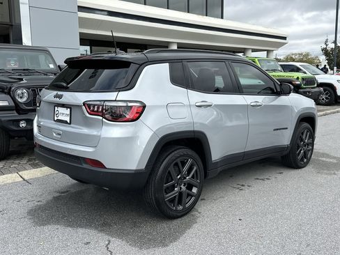 New 2026 Jeep Compass Limited AWD/4WD image 6