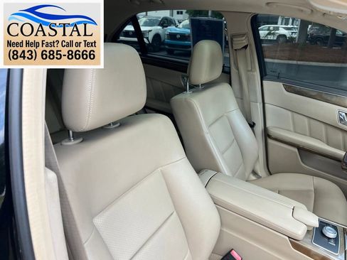 Used 2010 Mercedes-Benz E 350 4MATIC Sedan image 22