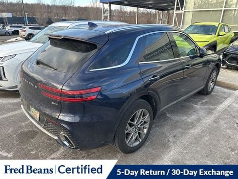 Used 2024 Genesis GV70 2.5T w/ Select Package image 10