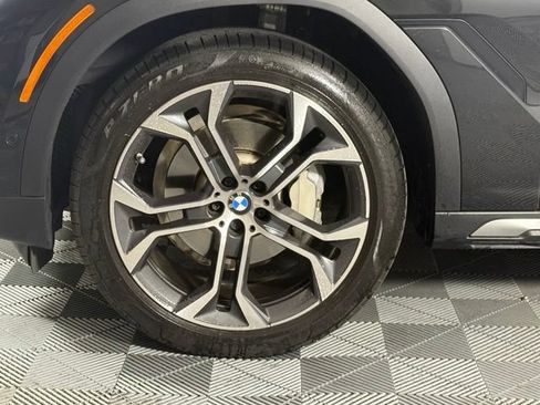 Used 2023 BMW X6 xDrive40i w/ Premium Package AWD/4WD image 12