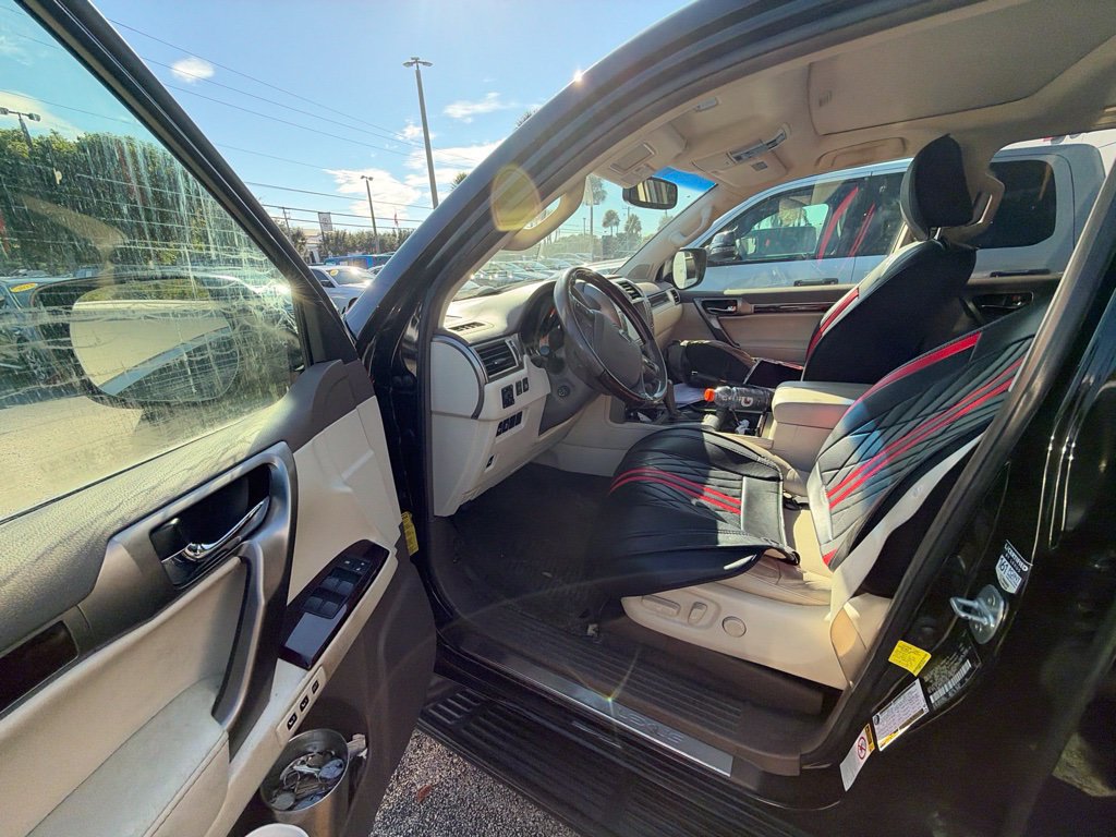 Used 2018 Lexus GX 460 Premium w/ Premium Package AWD/4WD image 13