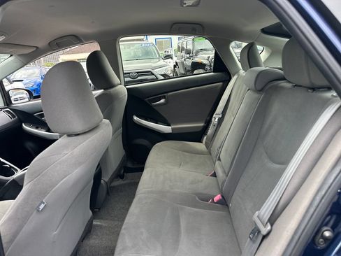 Used 2014 Toyota Prius Four FWD image 14