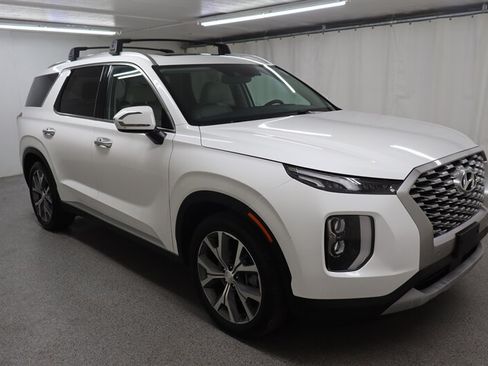 Used 2022 Hyundai Palisade SEL w/ Premium Package FWD image 1