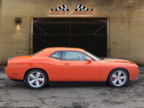 Used 2008 Dodge Challenger SRT8 RWD image 6