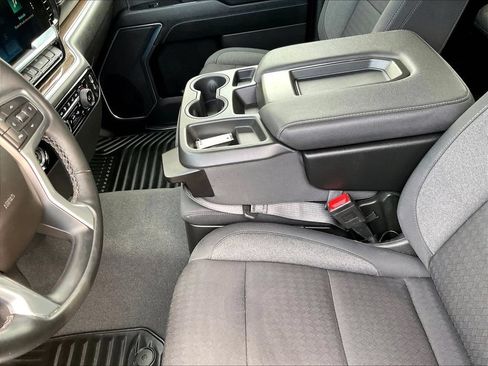 Used 2023 Chevrolet Silverado 1500 LT AWD/4WD image 20