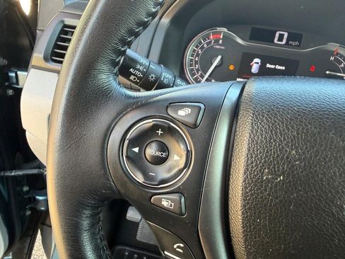 Used 2018 Honda Pilot EX-L image 25