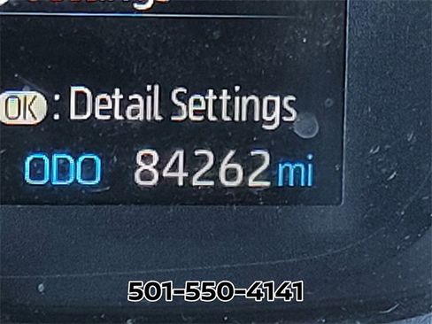 Used 2021 Toyota Corolla LE image 28