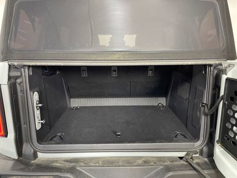 Used 2024 Ford Bronco Outer Banks AWD/4WD image 12