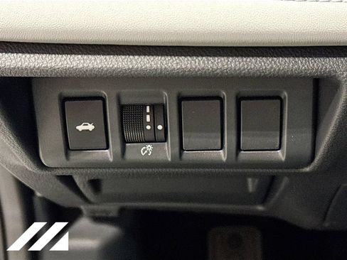 Used 2025 Subaru Legacy Limited w/ Popular Package #3 AWD/4WD image 10