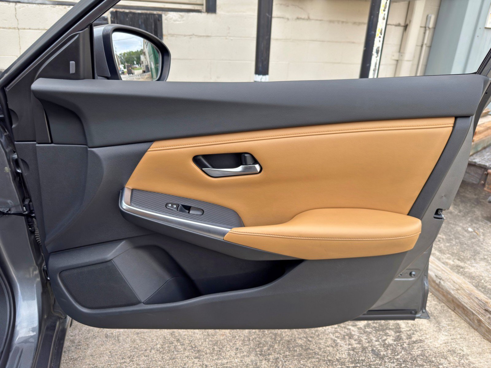 Used 2020 Nissan Sentra SV FWD image 38