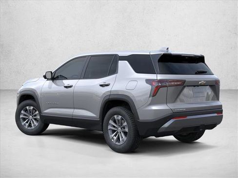 New 2026 Chevrolet Equinox LT FWD image 4