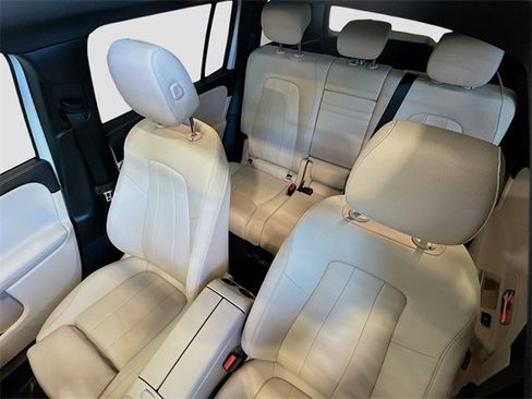 Certified 2025 Mercedes-Benz GLB 250 4MATIC image 22