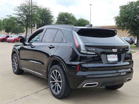 Used 2024 Cadillac XT4 Sport image 7