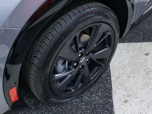 Used 2025 Buick Envision Sport Touring image 34