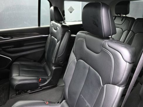 Used 2021 Jeep Grand Cherokee L Limited AWD/4WD image 26