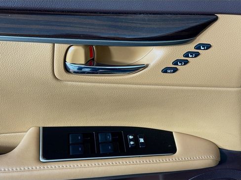 Used 2016 Lexus ES 350 image 17