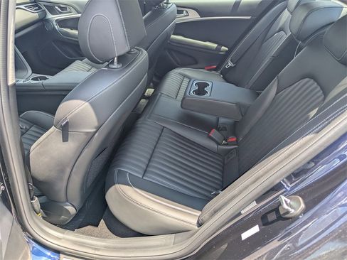 New 2026 Genesis G70 2.5T Prestige image 12