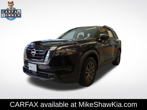 Used 2024 Nissan Pathfinder SV FWD image 1