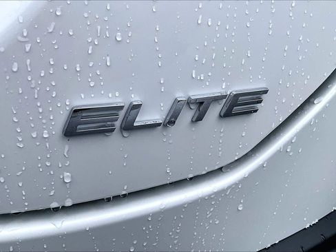 New 2026 Honda Pilot Elite image 8