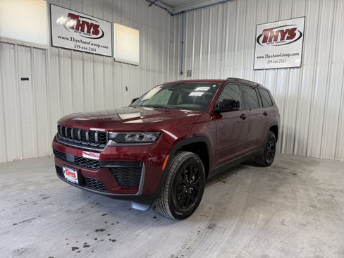 New 2026 Jeep Grand Cherokee L 4WD image 17