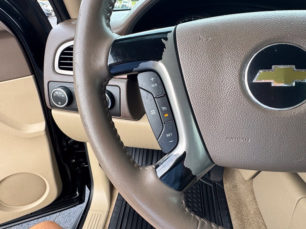 Used 2011 Chevrolet Tahoe LT AWD/4WD image 25