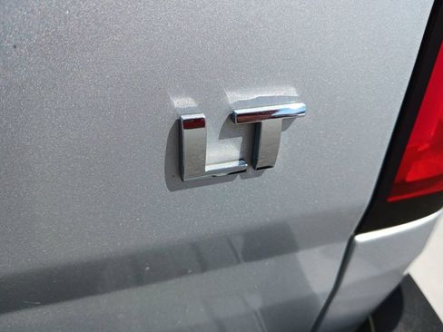 Used 2018 Chevrolet Colorado LT w/ LT Convenience Package AWD/4WD image 30