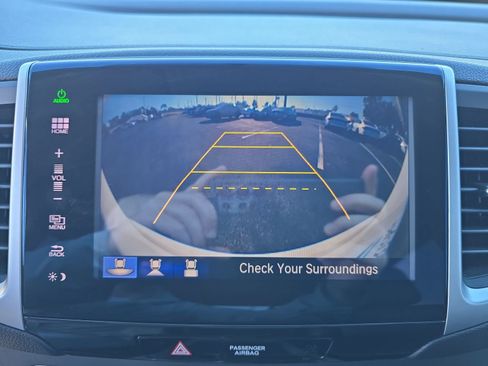 Used 2016 Honda Pilot EX image 18