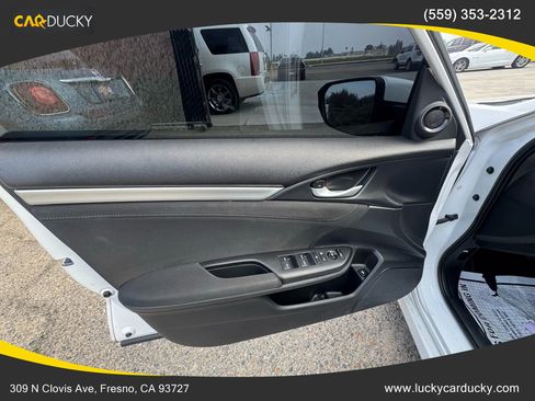 Used 2020 Honda Civic EX image 10