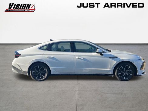 Used 2024 Hyundai Sonata SEL AWD/4WD image 6