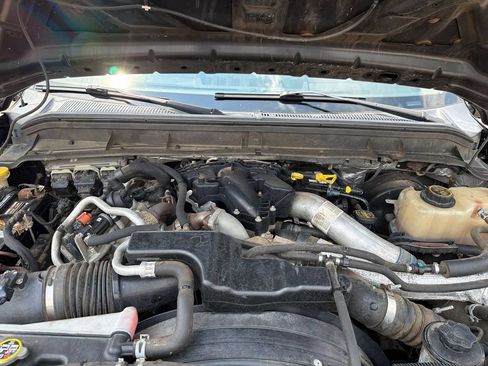 Used 2016 Ford F250 XLT w/ XLT Interior Package AWD/4WD image 23