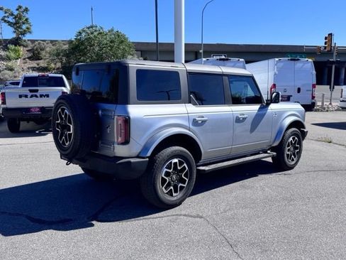 Used 2024 Ford Bronco Outer Banks AWD/4WD image 7