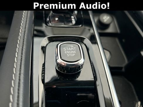 Used 2023 Volvo XC90 B6 Ultimate w/ Protection Package Premier image 34