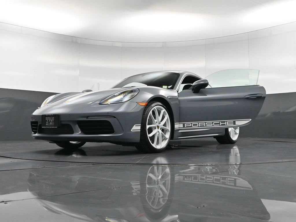 Certified 2024 Porsche 718 Cayman RWD image 34