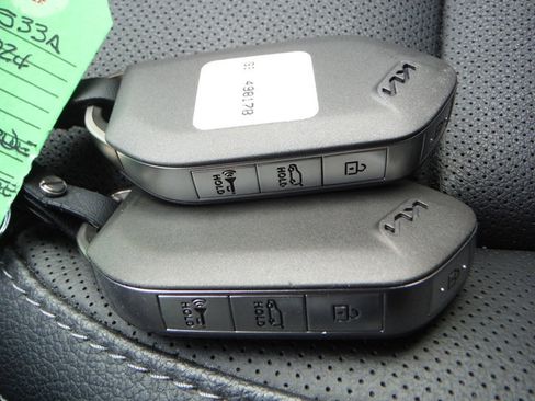 Used 2024 Kia Telluride SX w/ Towing Package AWD/4WD image 46