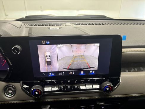 New 2026 Chevrolet Colorado ZR2 w/ Technology Package image 40