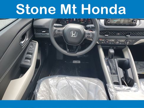 New 2025 Honda Accord SE image 14
