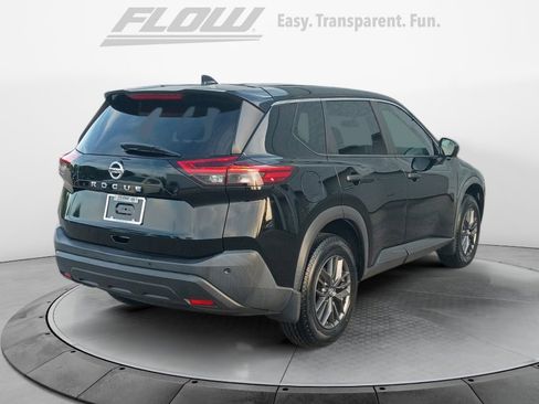 Used 2021 Nissan Rogue S FWD image 9