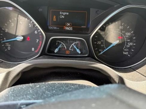Used 2015 Ford Focus SE w/ Equipment Group 201A FWD image 8