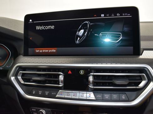 New 2025 BMW X4 xDrive30i image 25