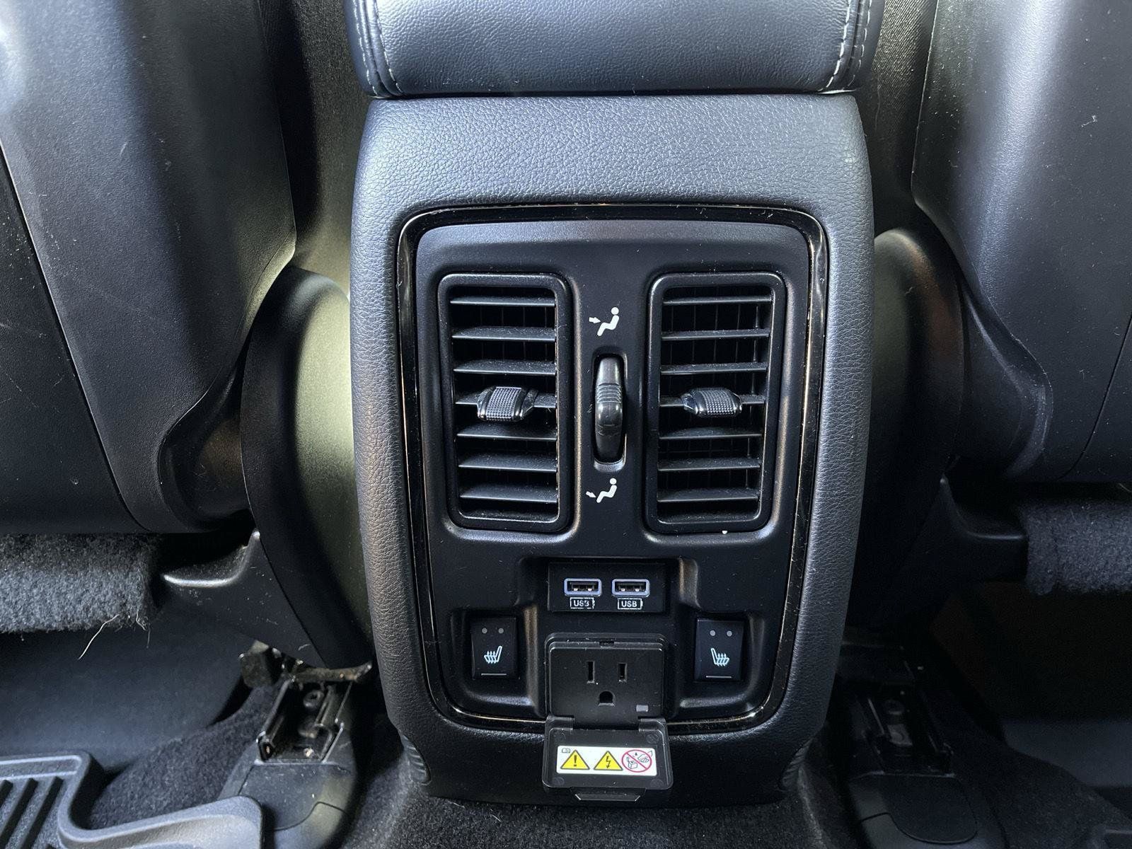 Used 2020 Dodge Durango R/T w/ Blacktop Package AWD/4WD image 39