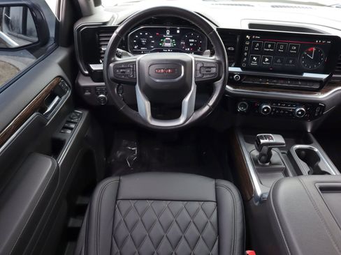 Used 2022 GMC Sierra 1500 Elevation w/ X31 Off-Road Package image 29