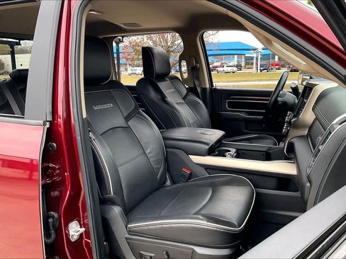 Used 2022 RAM 2500 Laramie image 8