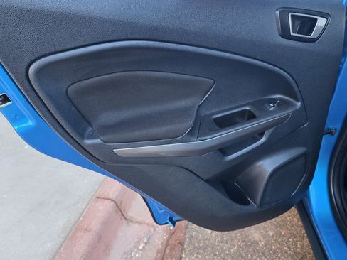 Used 2020 Ford EcoSport SE w/ SE Convenience Package image 23