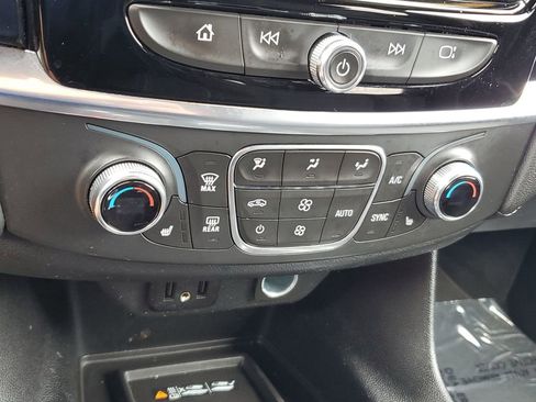 Used 2022 Chevrolet Traverse LT w/ LPO, 'HIT The Road' Package image 24