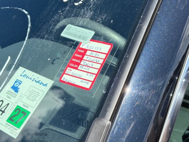 Certified 2025 Toyota RAV4 XLE FWD image 5