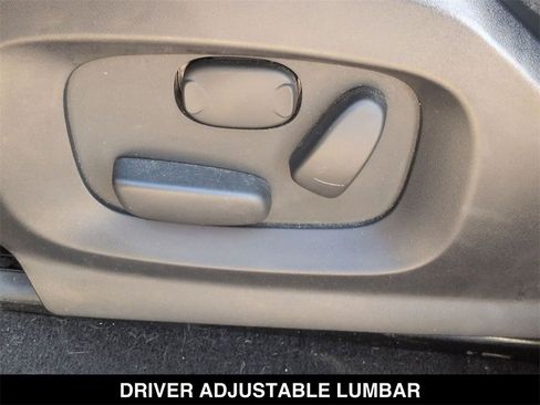 Used 2013 Land Rover Range Rover Evoque Pure Premium image 5