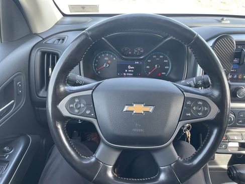 Used 2020 Chevrolet Colorado LT w/ LT Convenience Package image 16