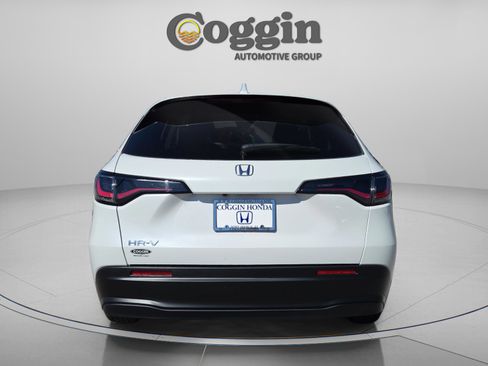 New 2026 Honda HR-V LX image 4